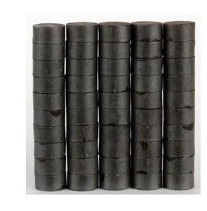 Magnesy 10mm czarne 50szt