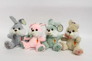 Królik zajączek z marchewką 15cm MIX