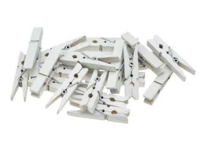 Klamerki białe 4,5cm 20szt Klamerki białe 4,5cm 20szt