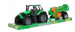 Traktor z maszyną rolniczą Traktor z maszyną rolniczą