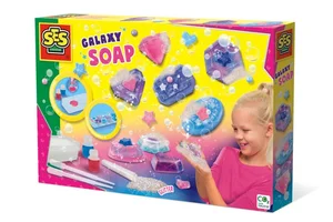 Kreatywna zabawa robienie mydeł galaxy