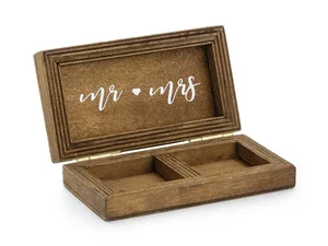 Drewniane pudełko na obrączki 10x5.5cm Drewniane pudełko na obrączki 10x5.5cm