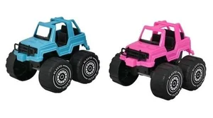 Monster Trucki 23 cm