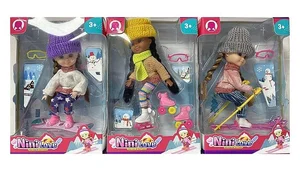 Lalka 15cm z akcesoriami MIX Lalka 15cm z akcesoriami MIX