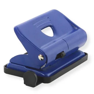 Dziurkacz metalowy PN-04 do 15 kartek Dziurkacz metalowy PN-04 do 15 kartek