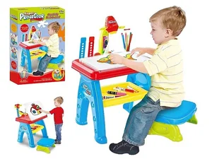 Stół edukacyjny z projektorem, krzesełko Stół edukacyjny z projektorem, krzesełko