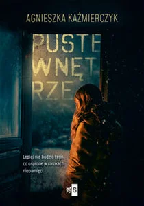 Puste wnętrze Wielkie Litery
