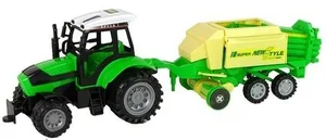 Traktor z maszyną